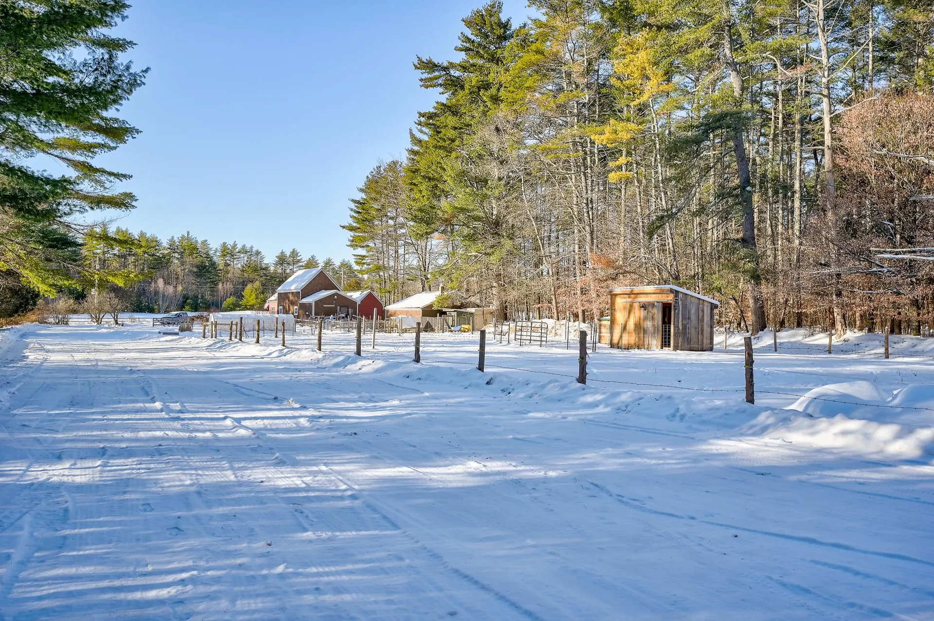 78 School Street Effingham NH 03882