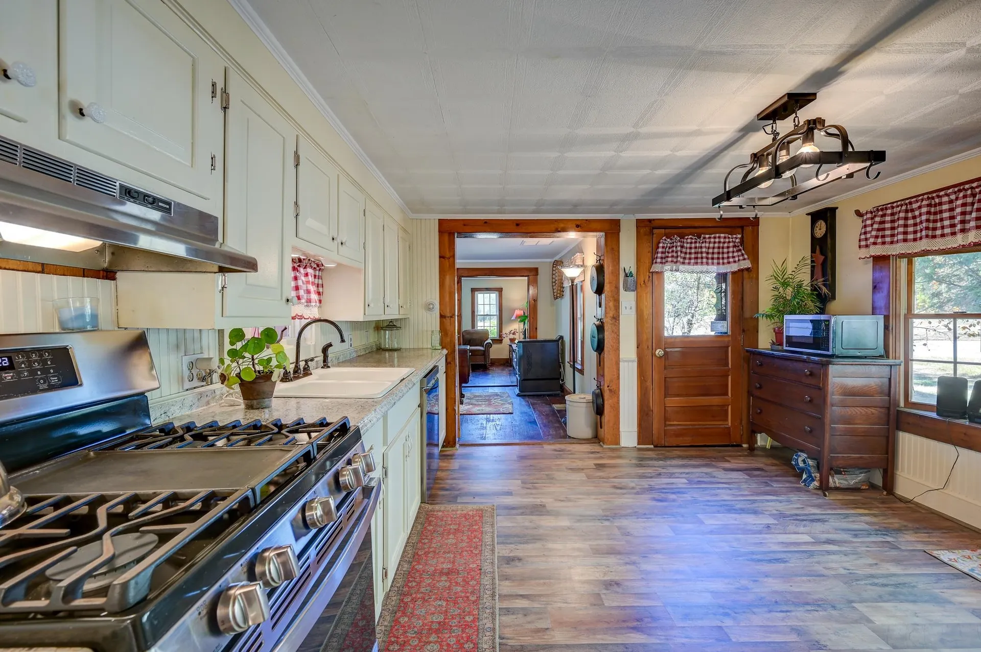 78 School Street Effingham NH 03882