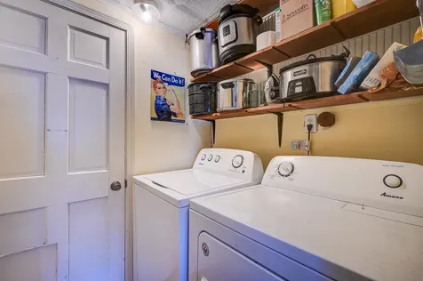 78 School Street Effingham NH 03882