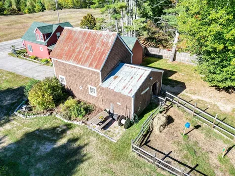 78 School Street Effingham NH 03882