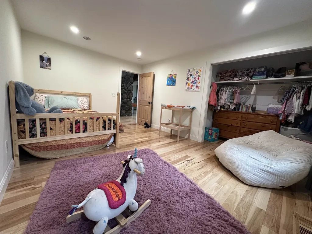 38 Brimmer Lane Hampton Falls NH 03844-2309