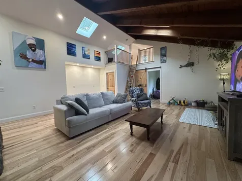 38 Brimmer Lane Hampton Falls NH 03844-2309