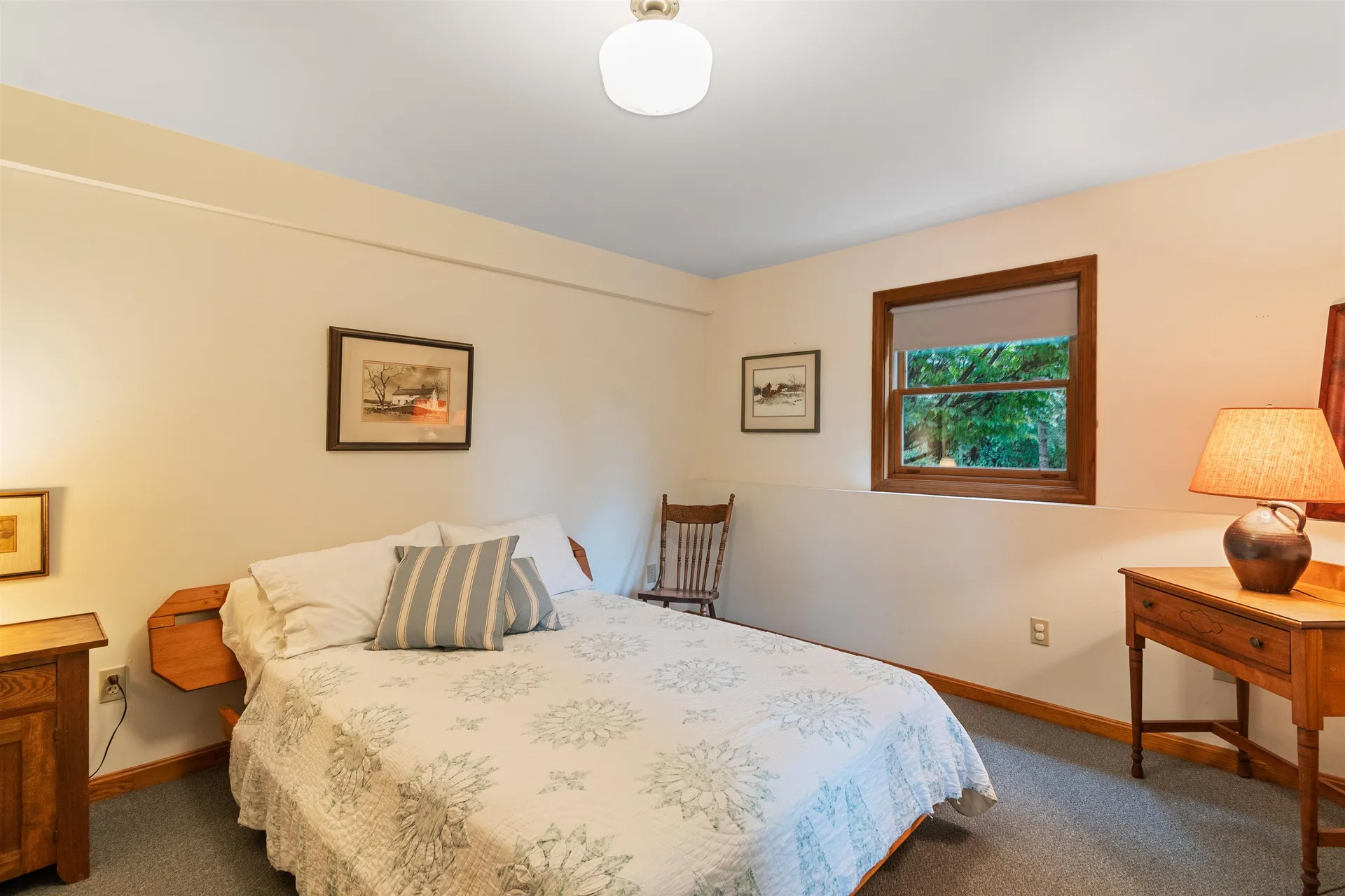 31 Lovers Lane Grand Isle VT 05458