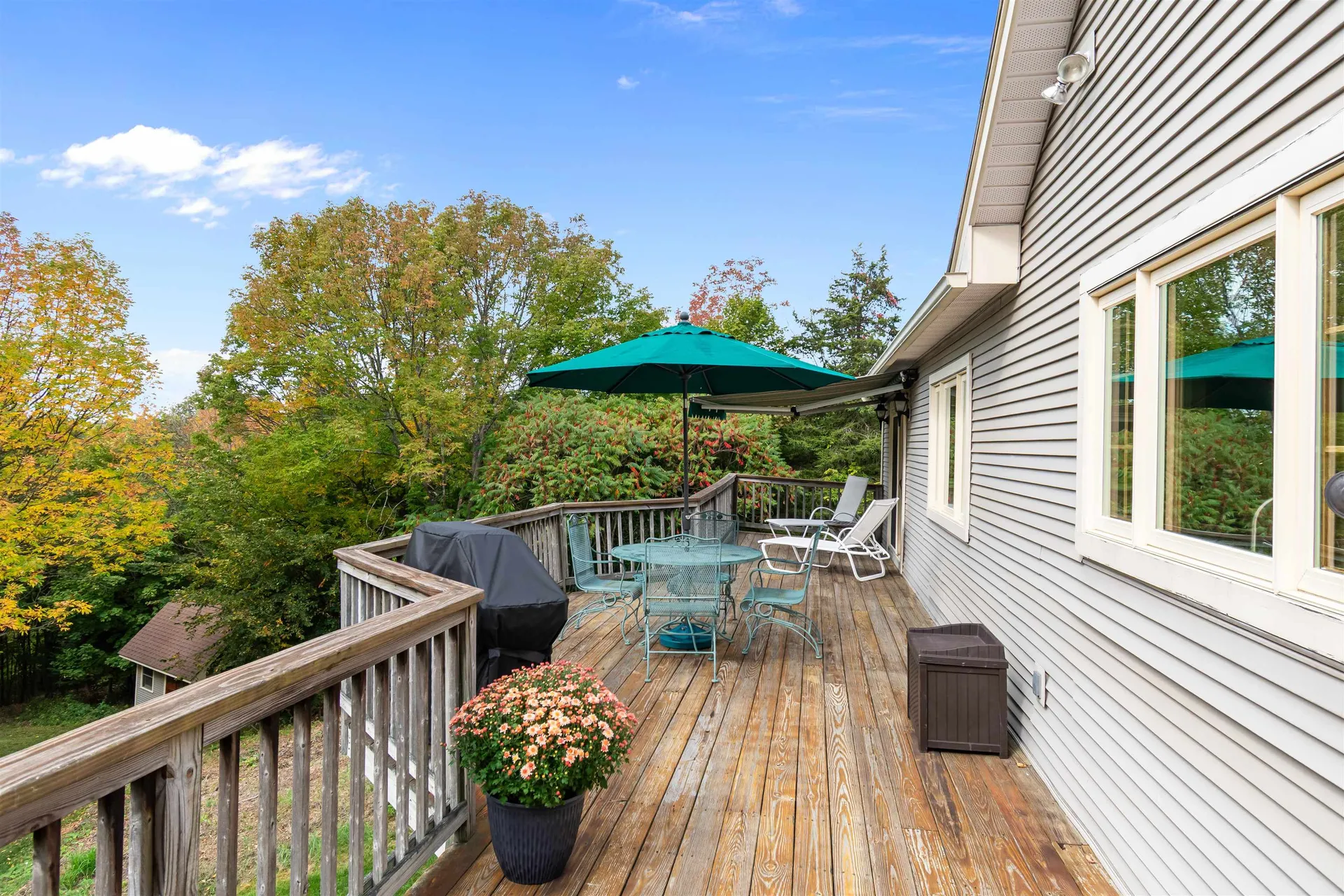 31 Lovers Lane Grand Isle VT 05458