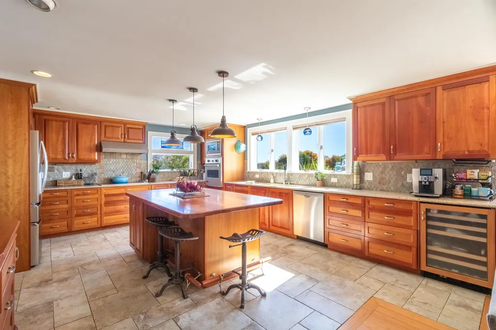 1417 Maple Ridge Road Newark VT 05871