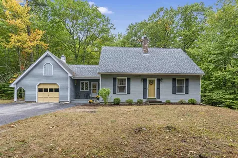 23 Friar Tuck Way Wolfeboro NH 03894