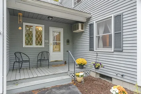 23 Friar Tuck Way Wolfeboro NH 03894