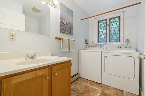 23 Friar Tuck Way Wolfeboro NH 03894