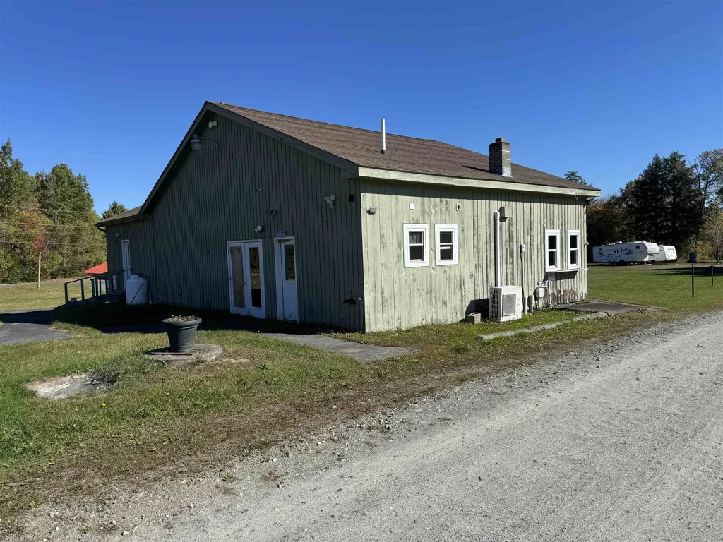 1781 Vt. Route 100 Hyde Park VT 05655