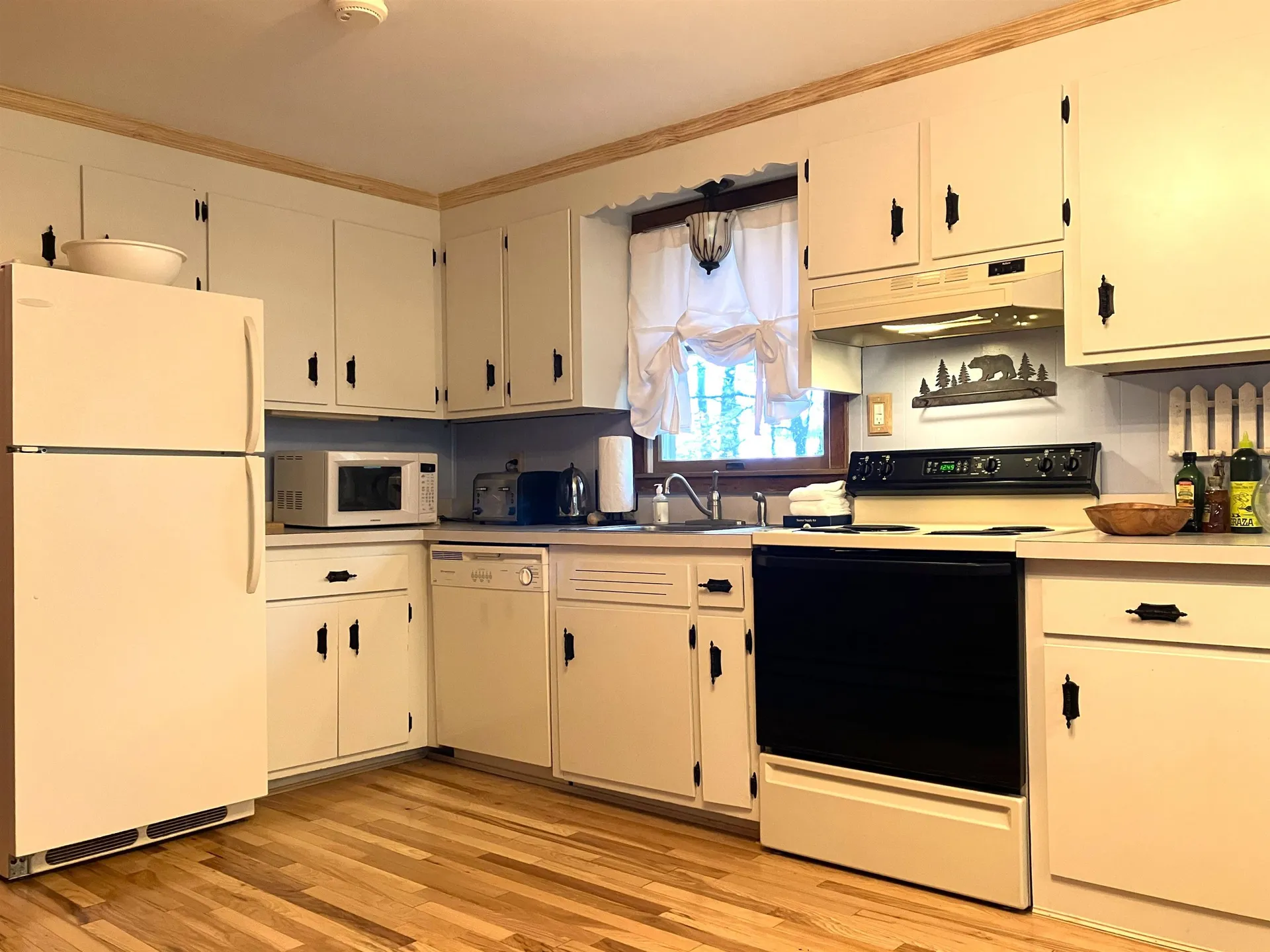 8 Little Bend Wilmington VT 05363