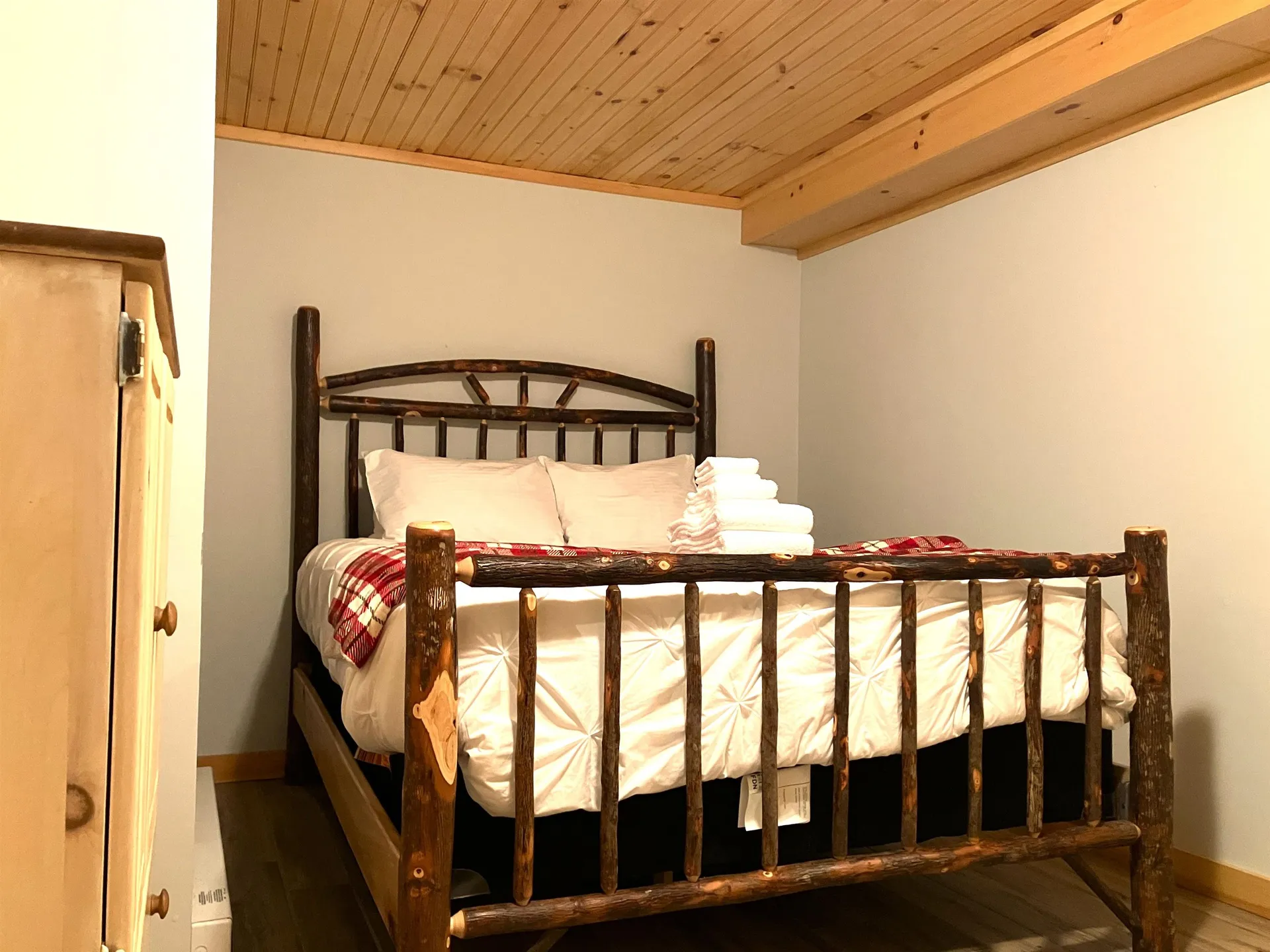 8 Little Bend Wilmington VT 05363