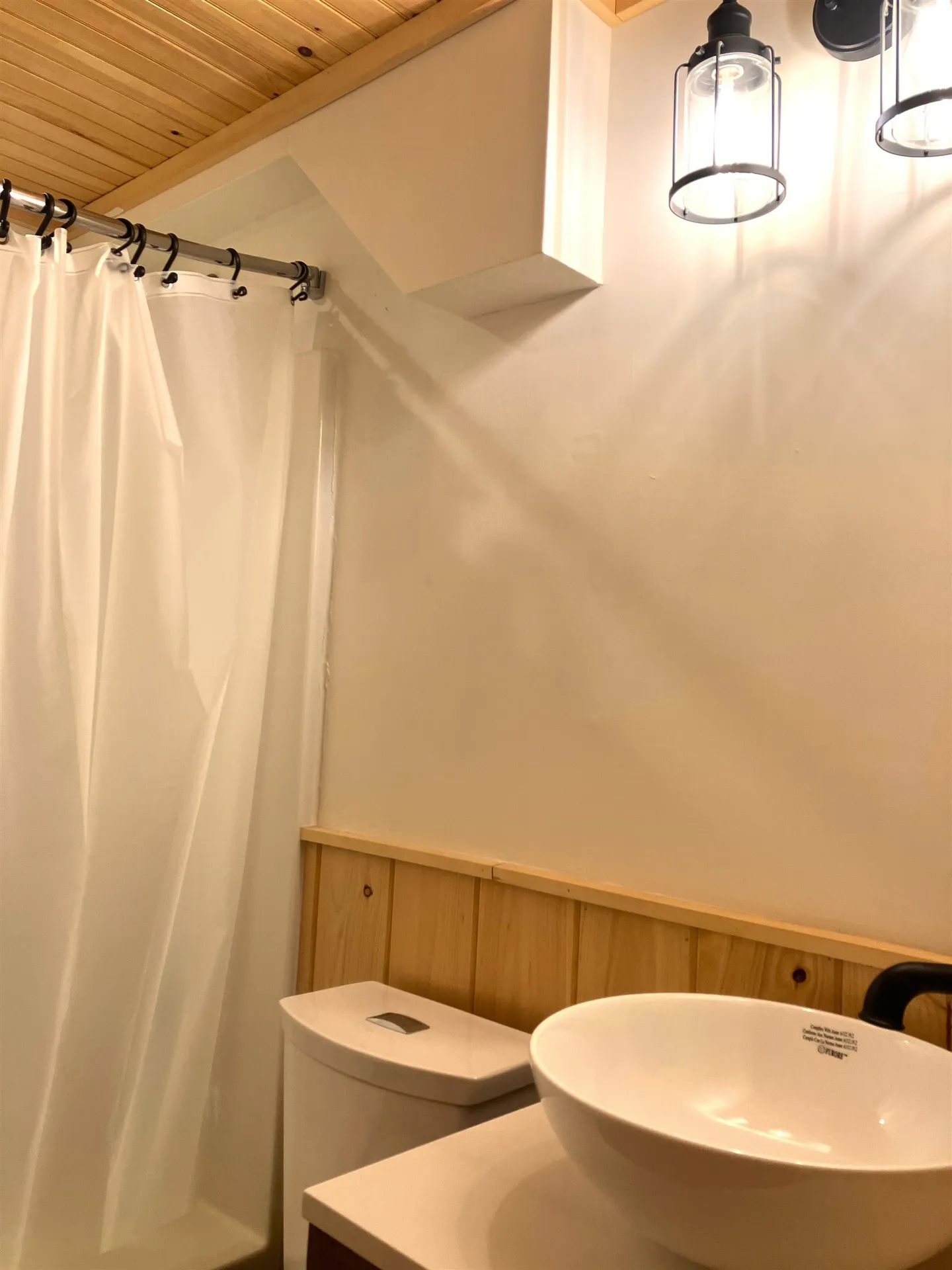 8 Little Bend Wilmington VT 05363