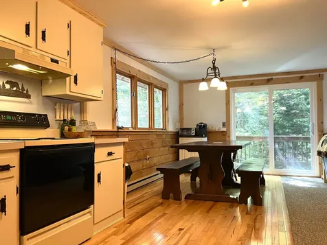 8 Little Bend Wilmington VT 05363