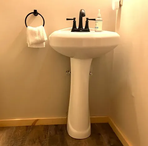 8 Little Bend Wilmington VT 05363