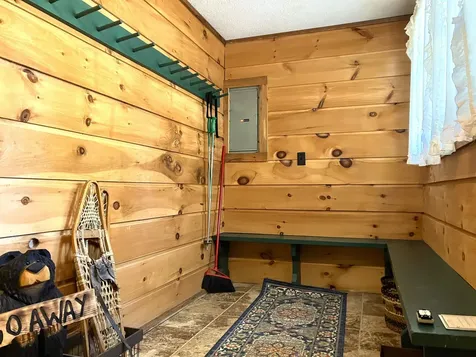 8 Little Bend Wilmington VT 05363