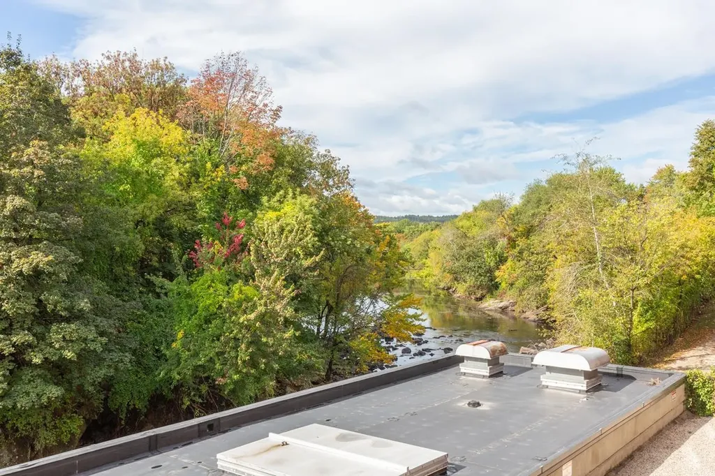 100 Main Street Pembroke NH 03275