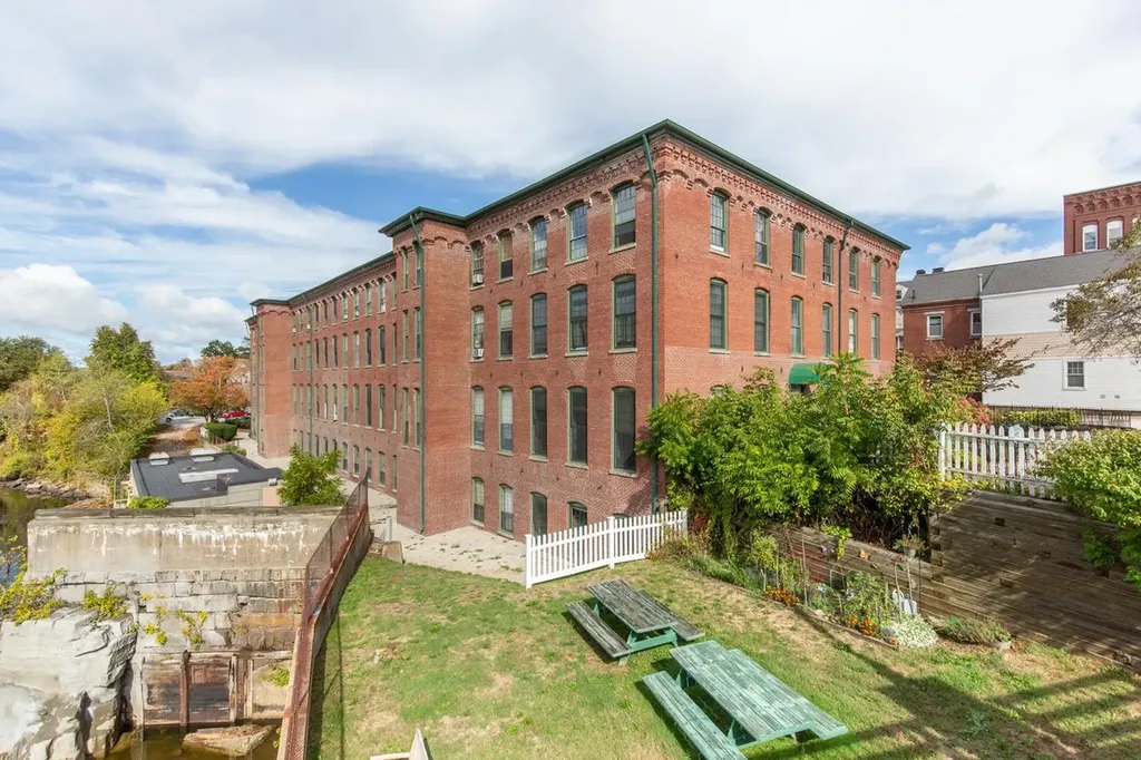 100 Main Street Pembroke NH 03275