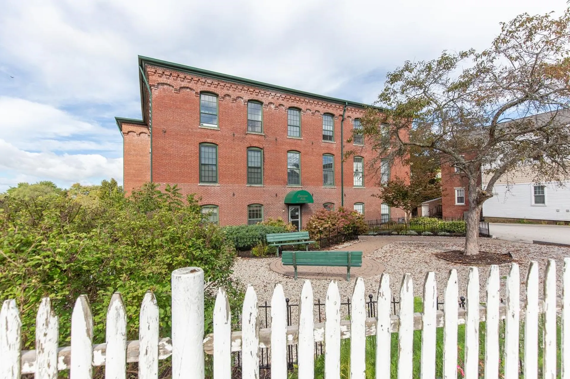 100 Main Street Pembroke NH 03275