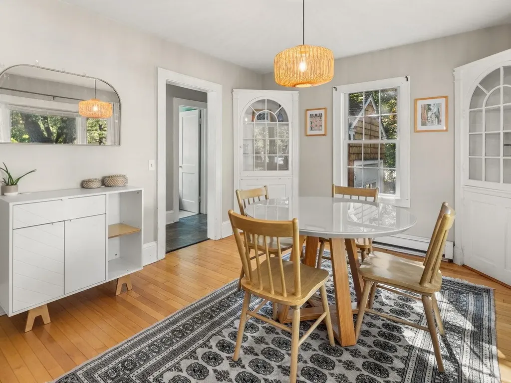 26 Elsom Parkway South Burlington VT 05403