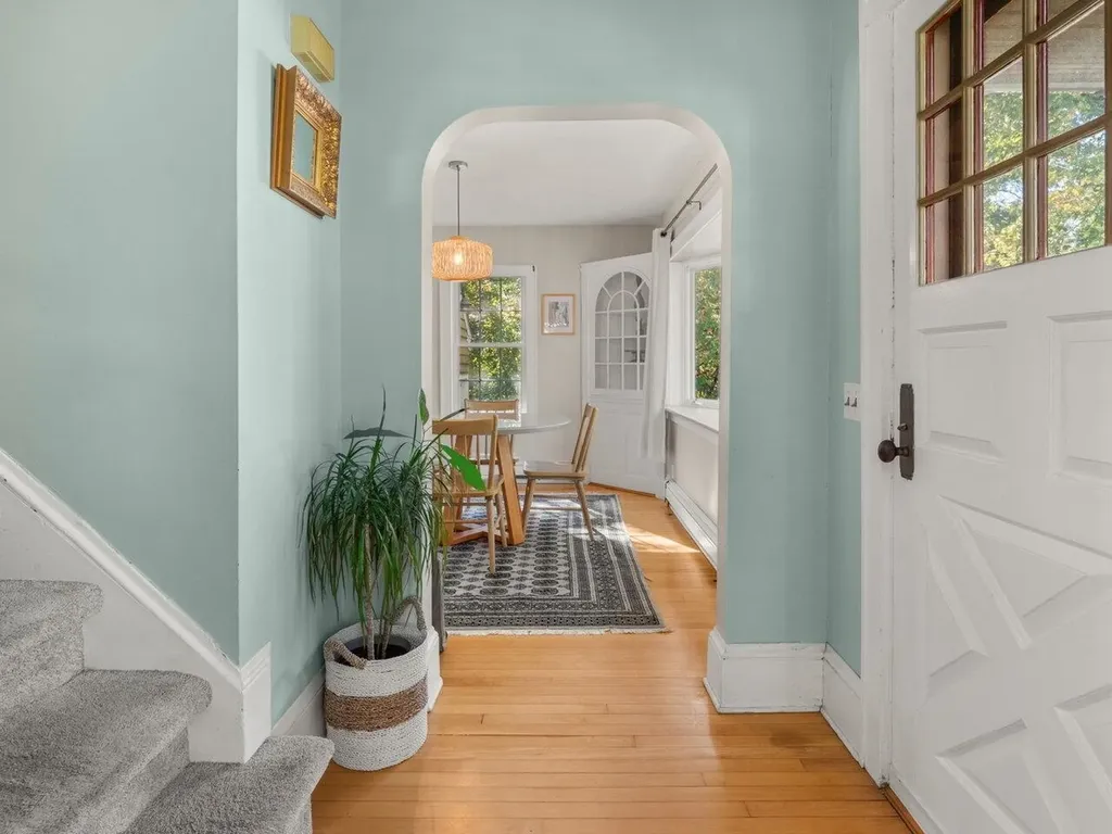 26 Elsom Parkway South Burlington VT 05403