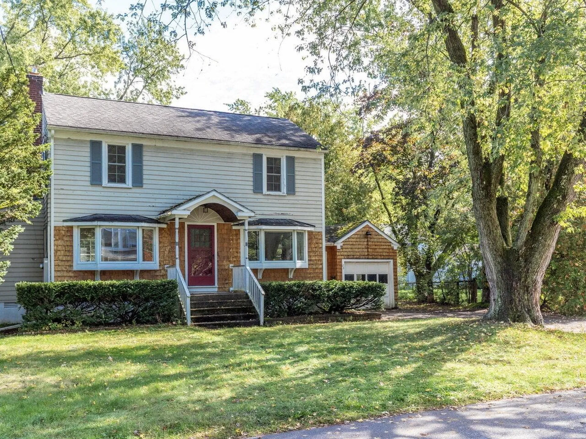 26 Elsom Parkway South Burlington VT 05403