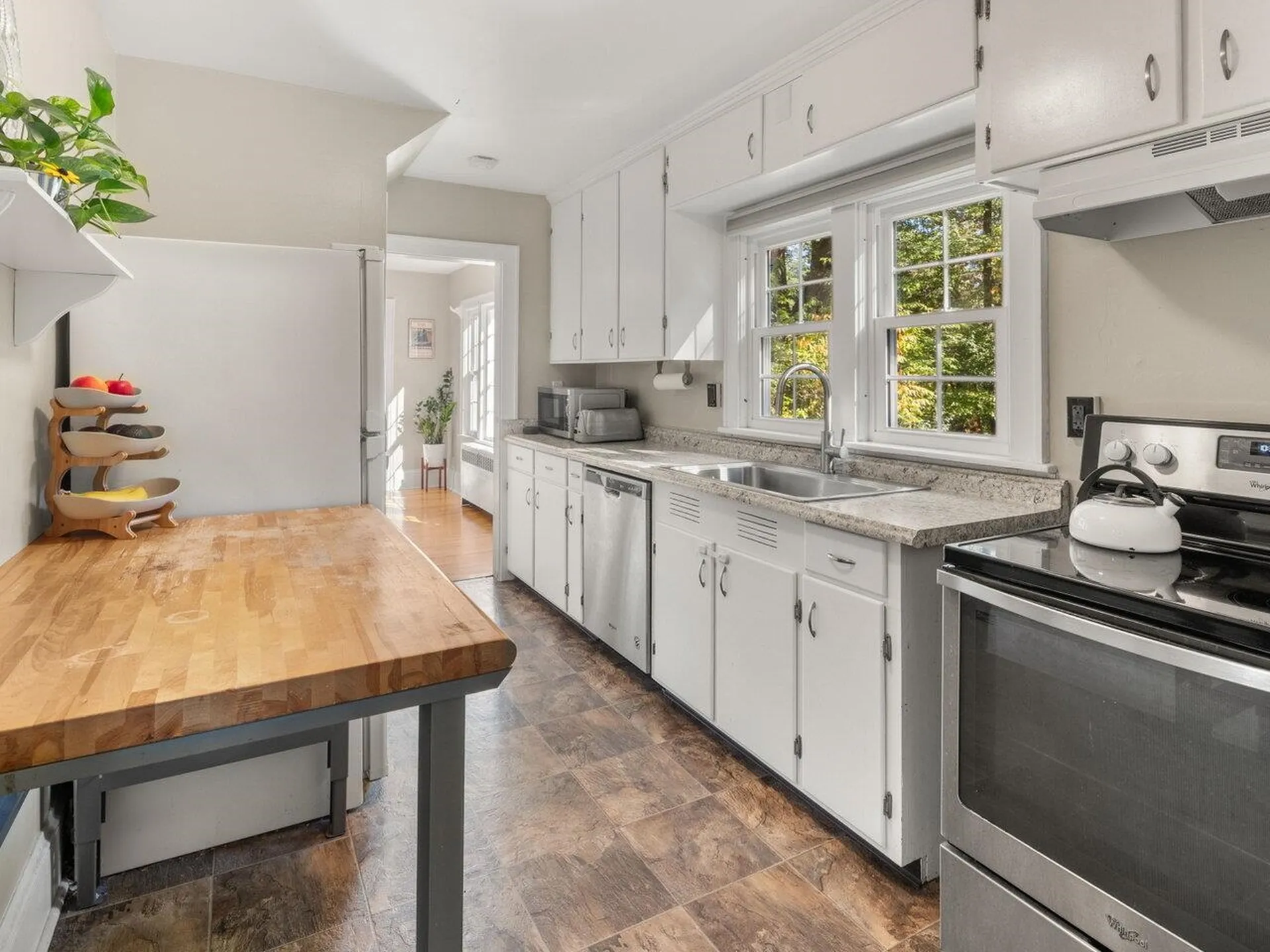 26 Elsom Parkway South Burlington VT 05403