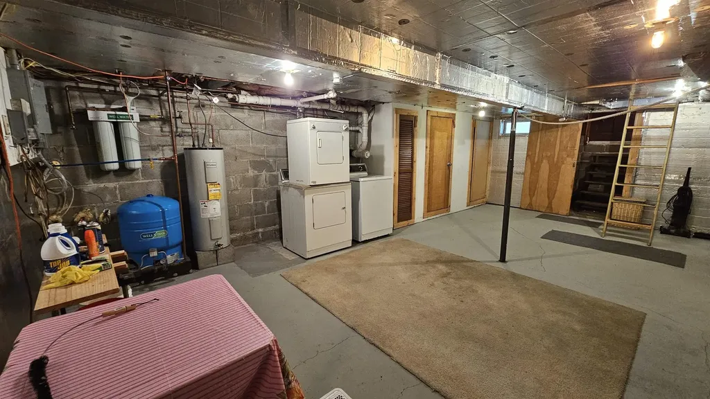 787 Vermont Route 30 Newfane VT 05345