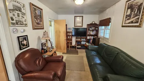 787 Vt Route 30 Newfane VT 05345