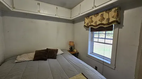 787 Vt Route 30 Newfane VT 05345