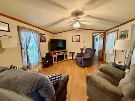 14 Paradise Street Gorham NH 03581