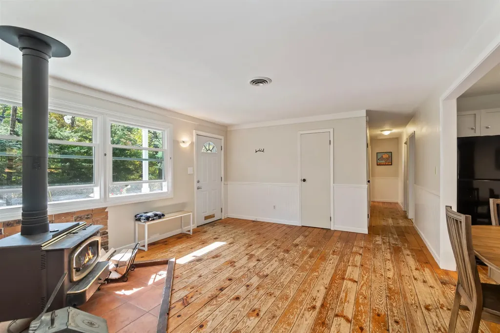 929 Texas Hill Road Hinesburg VT 05461