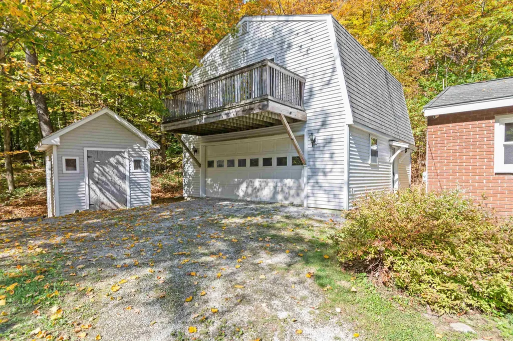 929 Texas Hill Road Hinesburg VT 05461