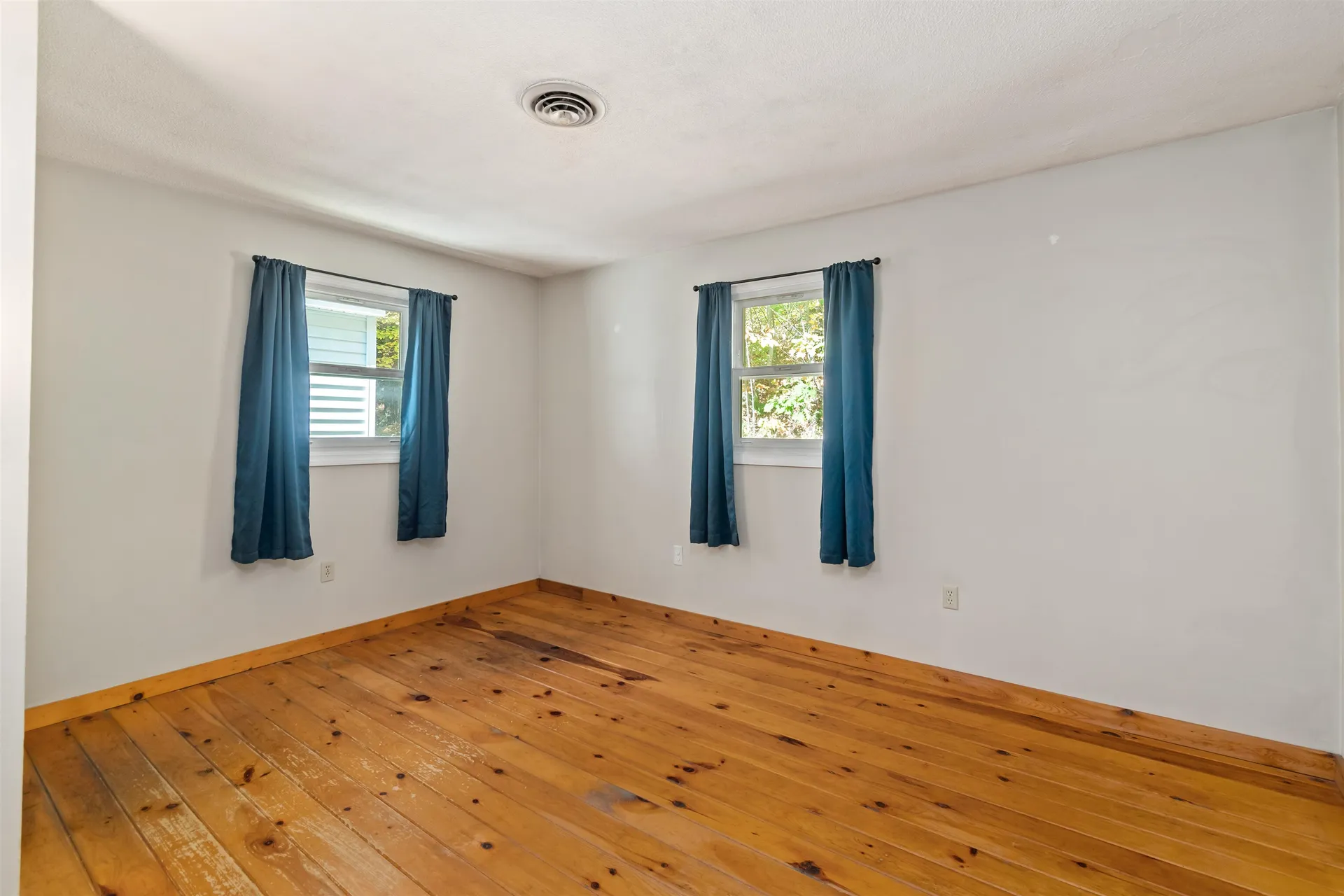 929 Texas Hill Road Hinesburg VT 05461