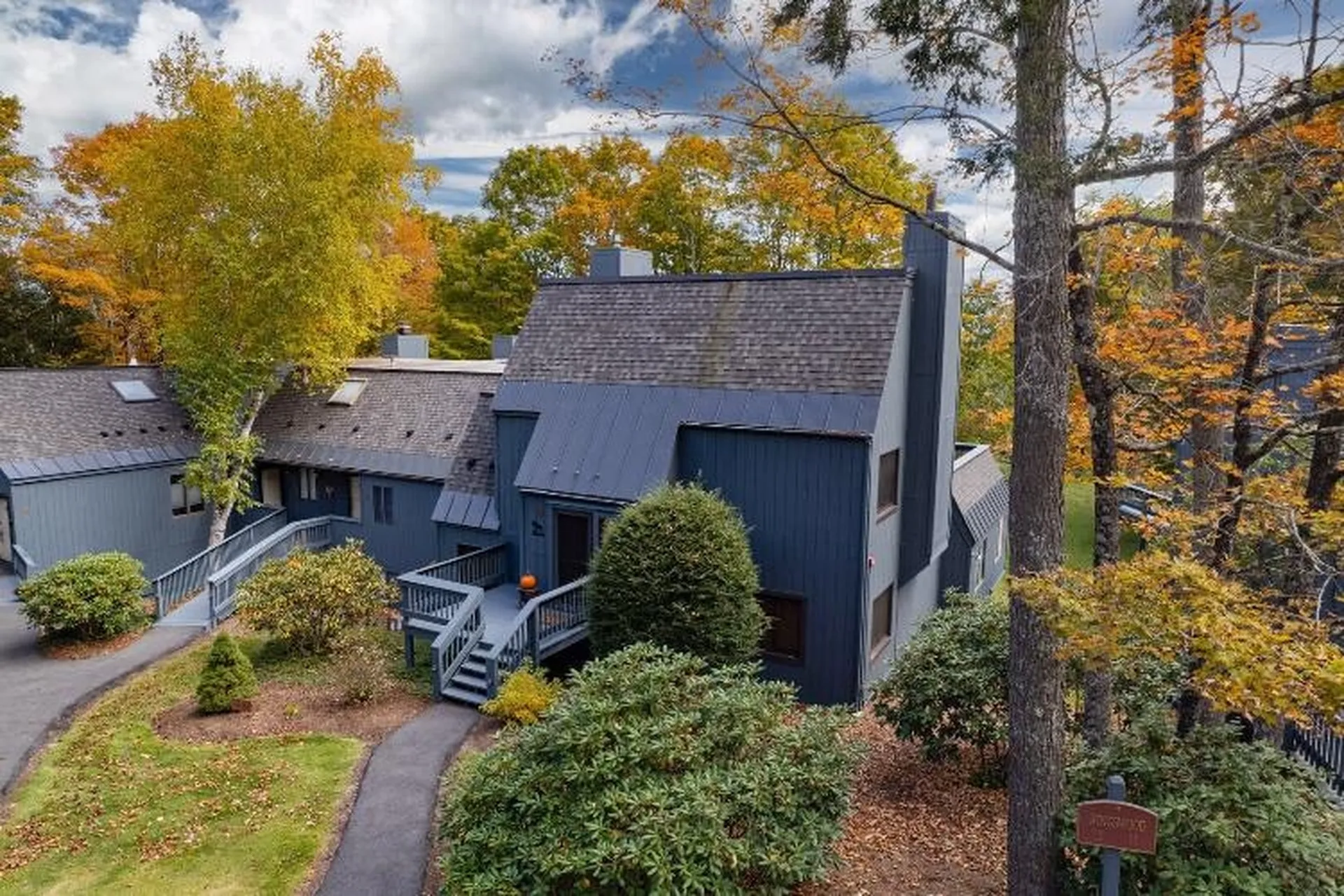 119 Williams Lane Hartford VT 05059