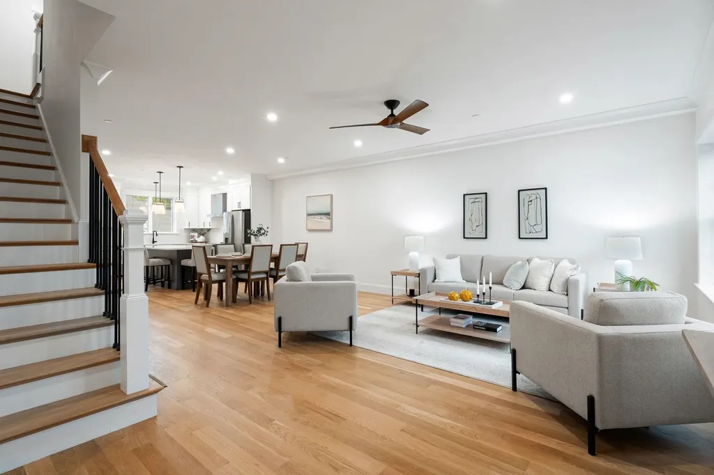 67 Groton Road Nashua NH 03062