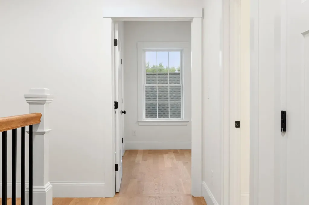 67 Groton Road Nashua NH 03062