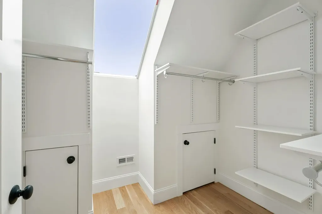 67 Groton Road Nashua NH 03062