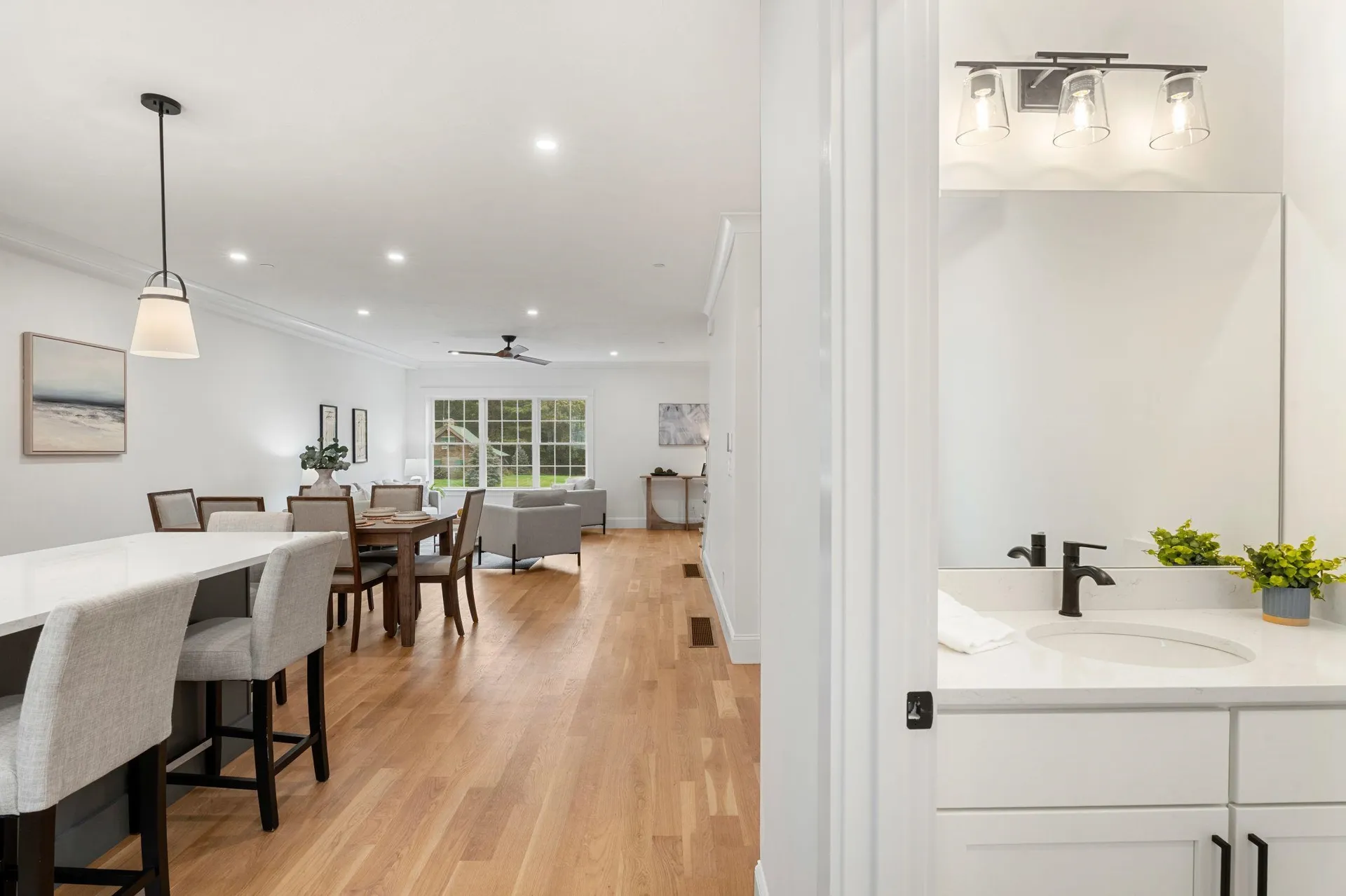 67 Groton Road Nashua NH 03062