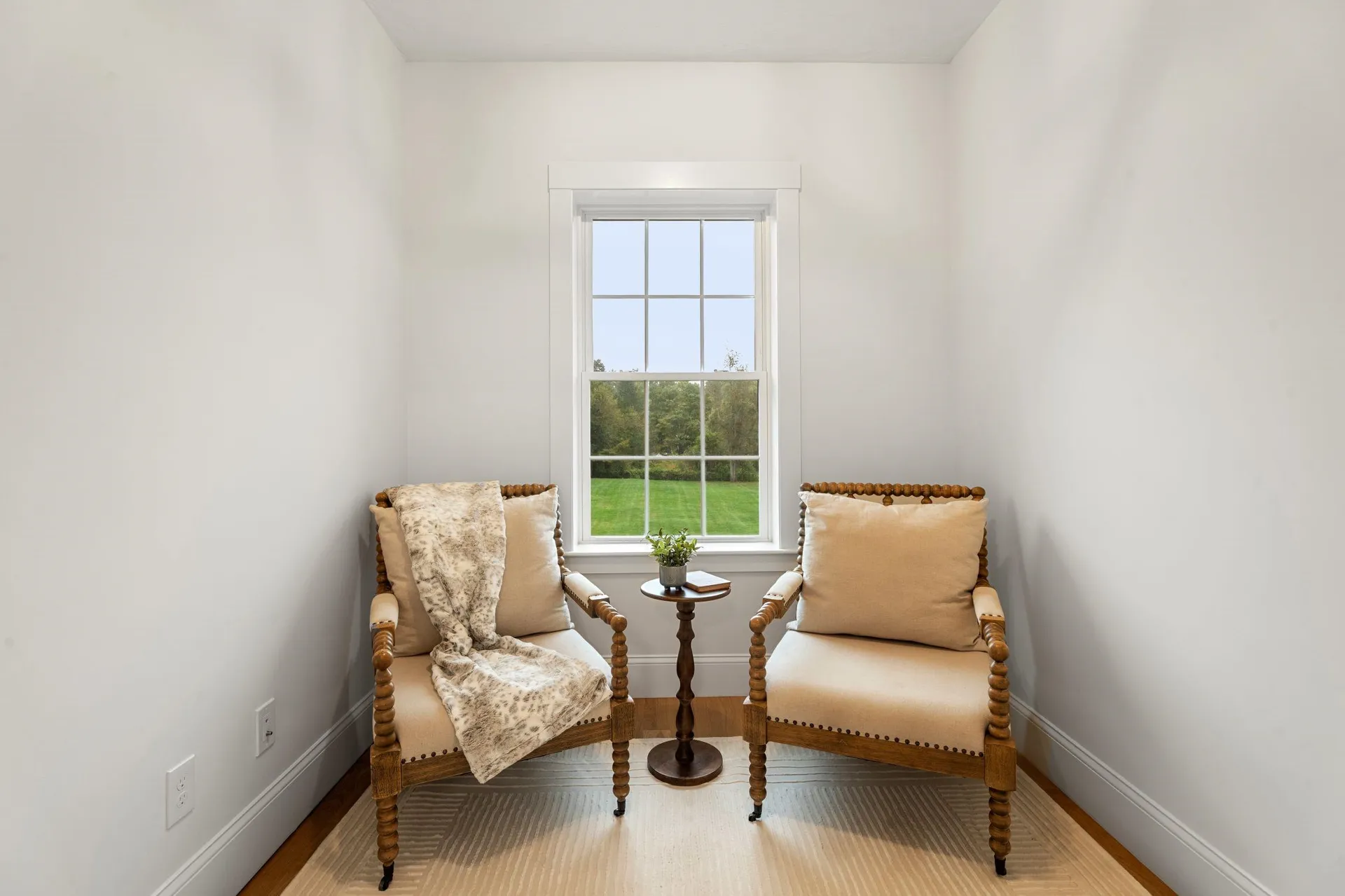 67 Groton Road Nashua NH 03062