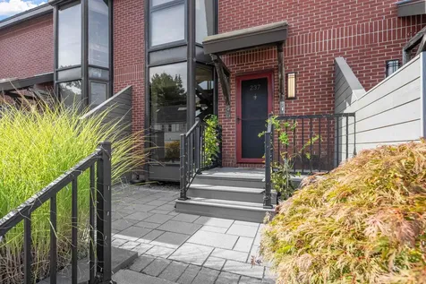 237 Islington Street Portsmouth NH 03801