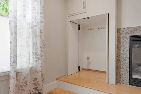 237 Islington Street Portsmouth NH 03801