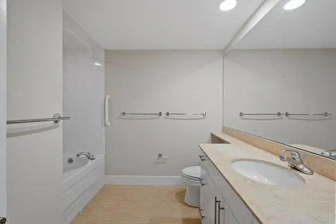 237 Islington Street Portsmouth NH 03801