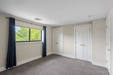 237 Islington Street Portsmouth NH 03801