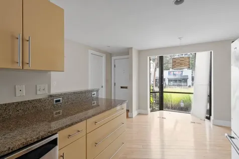 237 Islington Street Portsmouth NH 03801