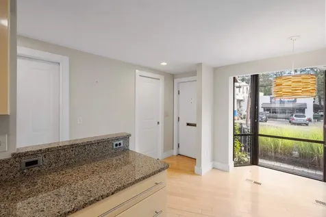 237 Islington Street Portsmouth NH 03801