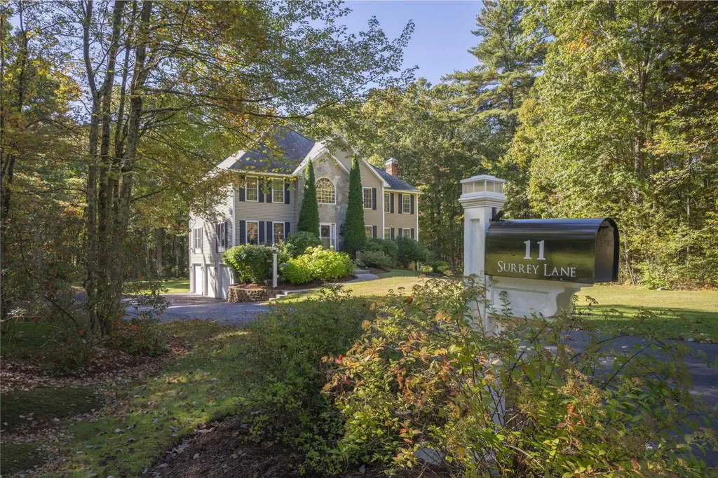 11 Surrey Lane Salem NH 03079