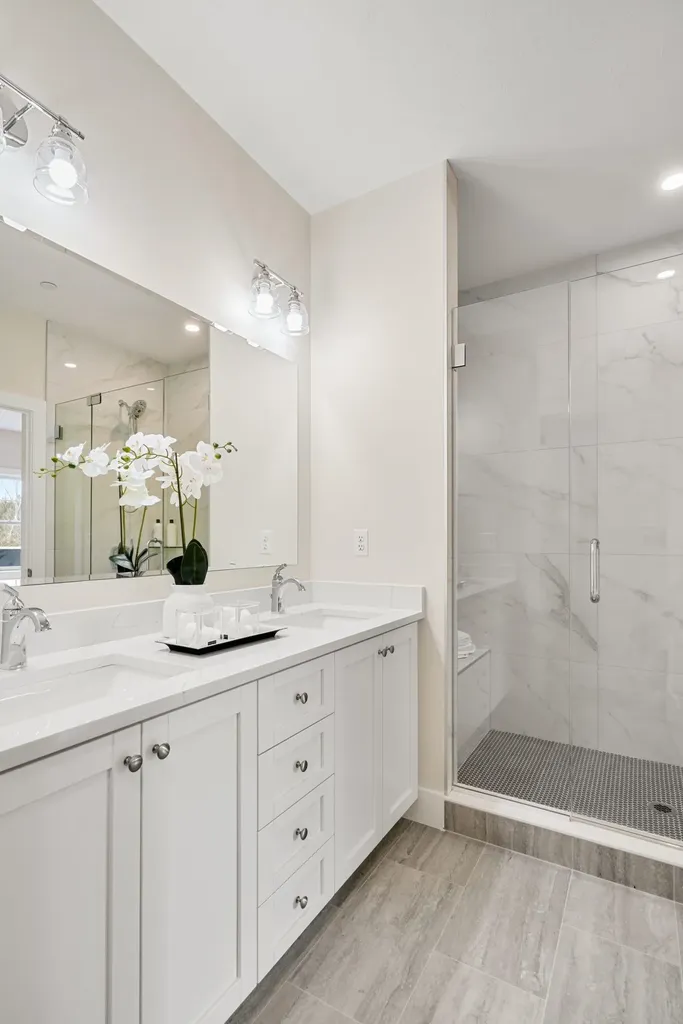 21 Brightstone Way Sandown NH 03873