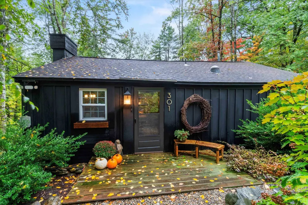 301 Greenfield Road Bennington NH 03442