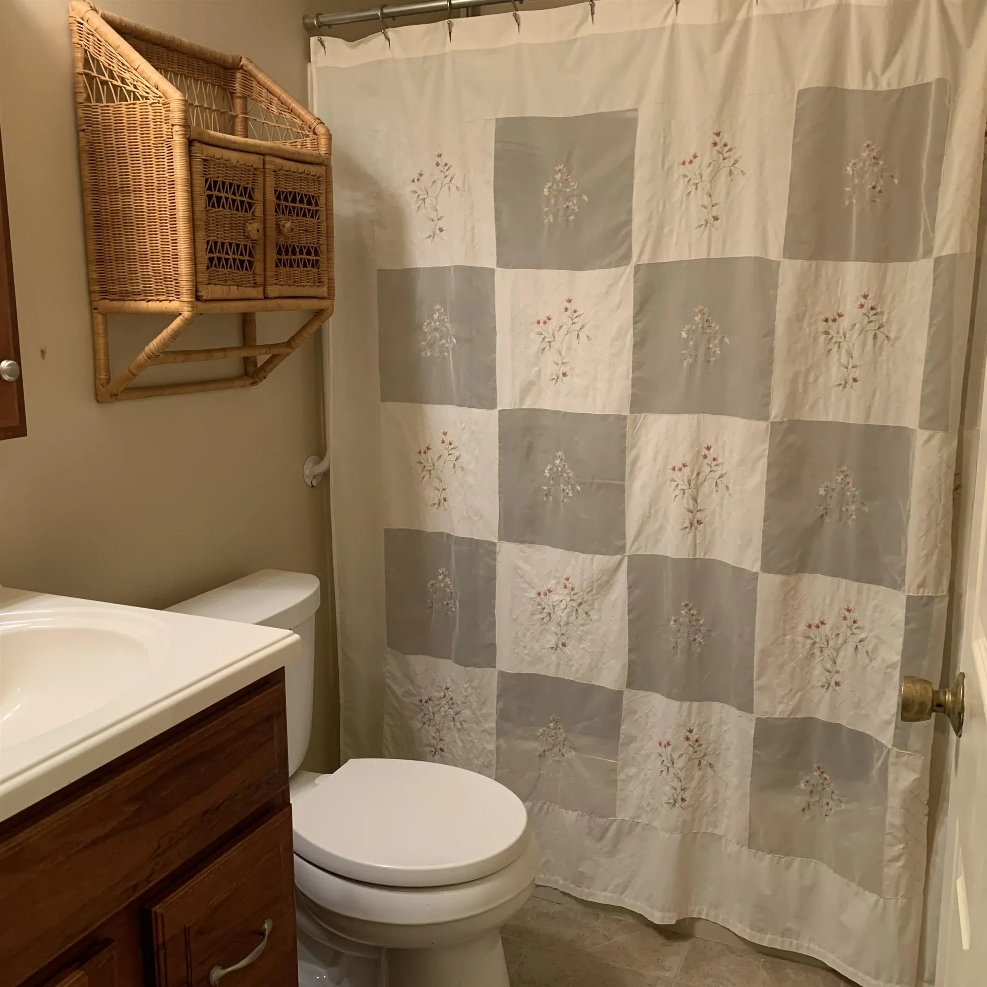 24 Springfield Estate Rochester NH 03867-1441