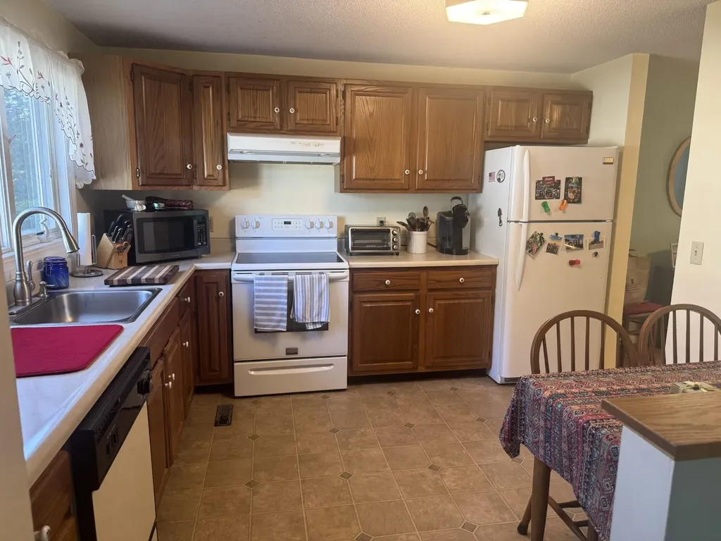 10 Sugar Maple Lane Keene NH 03431